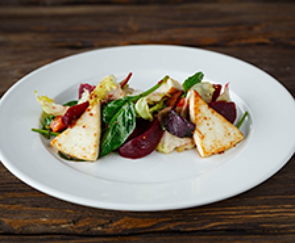 Салат из печеной свеклы с апельсином